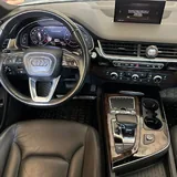 Audi Q7 2016 8