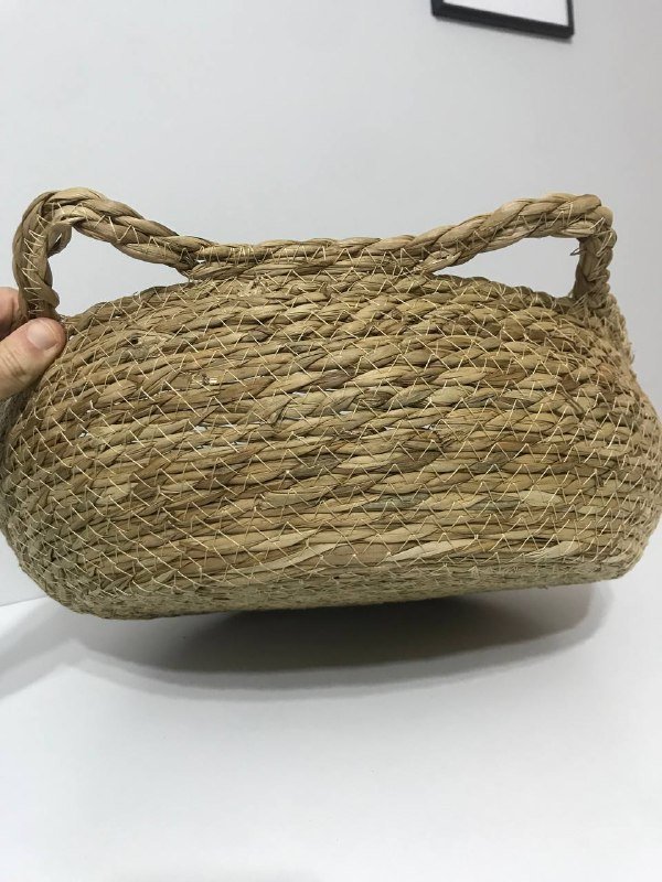 Лежанка для кошки или корзина для вещей, натуральный материал