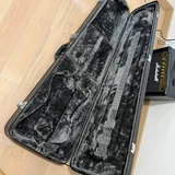 Бас Epiphone Thunderbird с кейсом 7