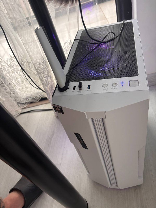 Мощный игровой ПК i5-13500 DDR5 32 ГБ Arc B580 SSD 1 ТБ Wi-Fi 5
