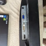 LG 27UD58-B, Philips 243V7QDSB/01 5