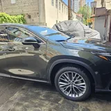 Lexus NX350 Hybrid 8