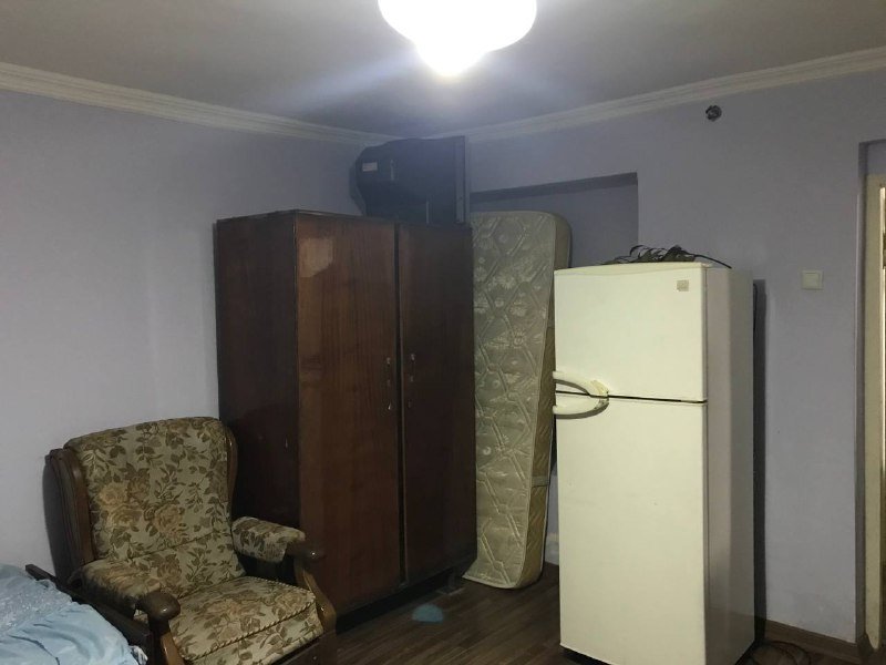 Комната в частном доме с мебелью и кухней 4