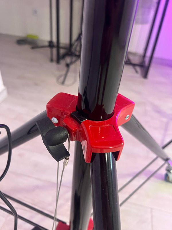 Стальная стойка + ролики Falcon eyes 2