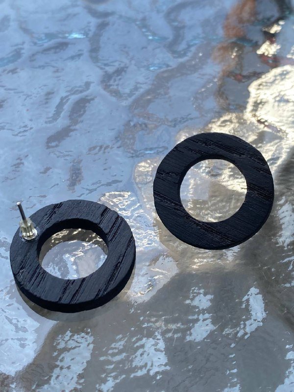 Серьги из мореного дуба