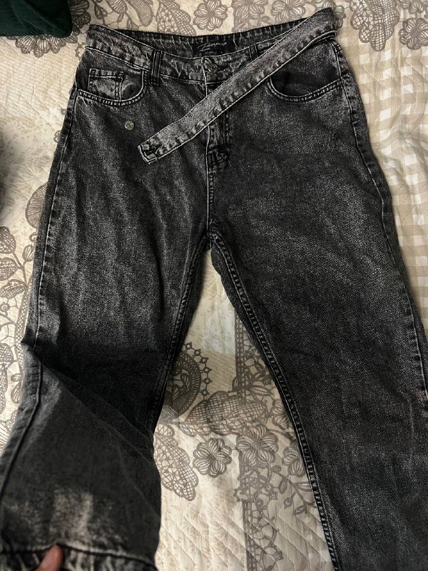 Уги 37, джинсы m-l, спортивные штаны L-XXL, топ 4