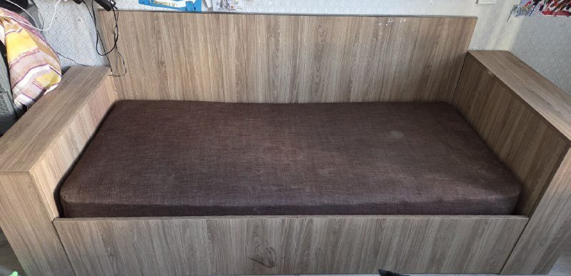 Диван-кровать с ящиками и откидным столом 2