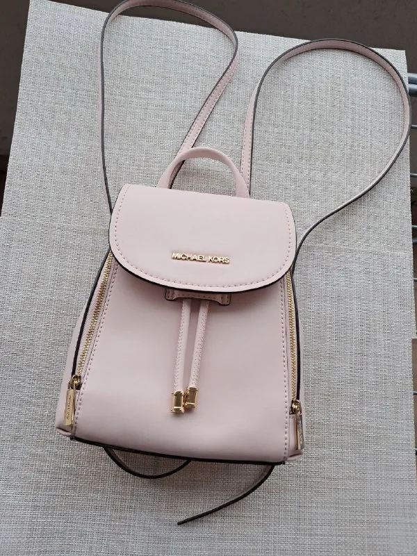 Рюкзак, сумка, клатч Michael Kors 1