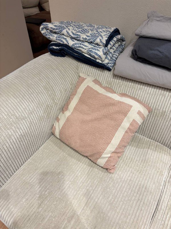 Пледы, подушки, простыня, пододеяльник, одеяло JYSK 4