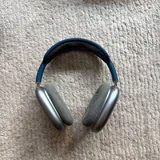 Apple AirPods Max Sky Blue 3