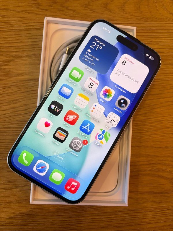 iPhone 15 128 Гб зеленый 3