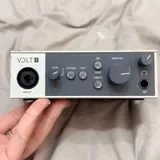 Universal Audio Volt 1 3