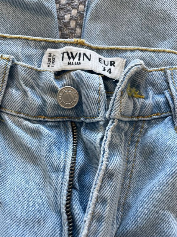 Джинсы бананы размер s/34 3