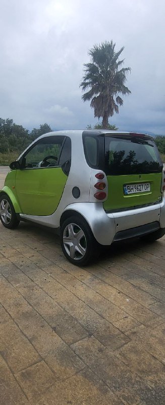 Малолитражный автомобиль 2005 года, 0.7 л 3