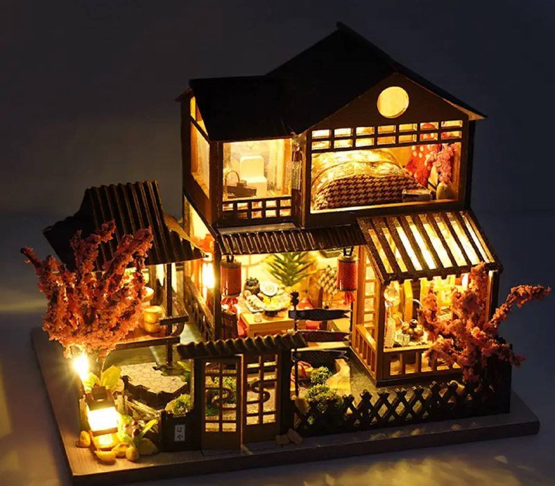 Интерьерный конструктор домик с сакурами 2