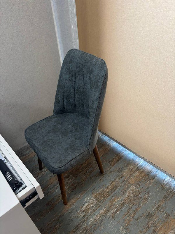 Диван, стол, стул, пуфик, этажерка, холодильник, стеллаж, зеркало, кушетка, обогреватель 3