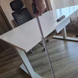 Регулируемый компьютерный стол 2