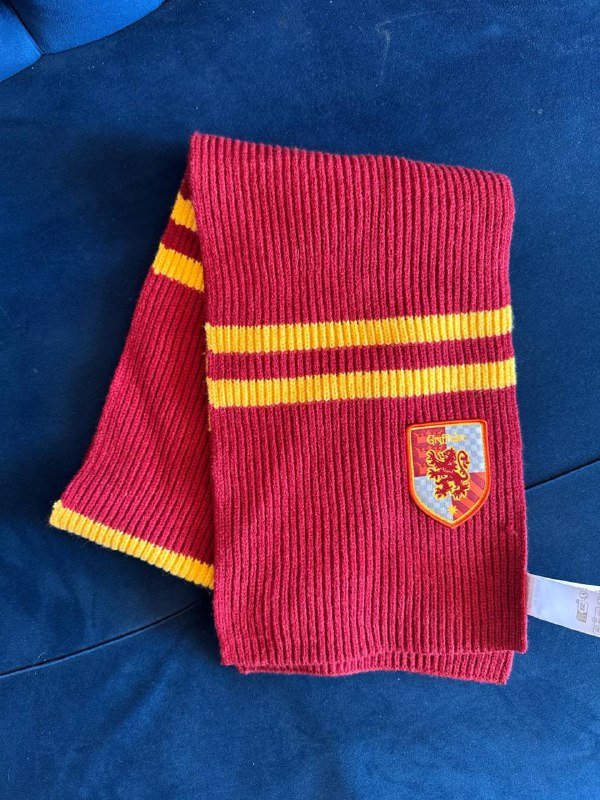 Шарф факультета Гриффиндор из Гарри Поттера