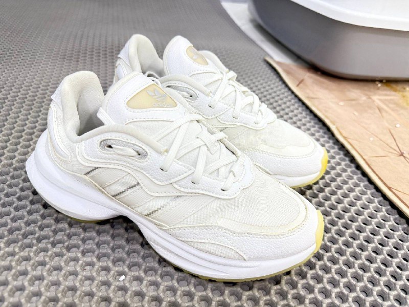 Adidas Originals ZX 22 Boost кроссовки