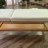 Кровать с подносом 2