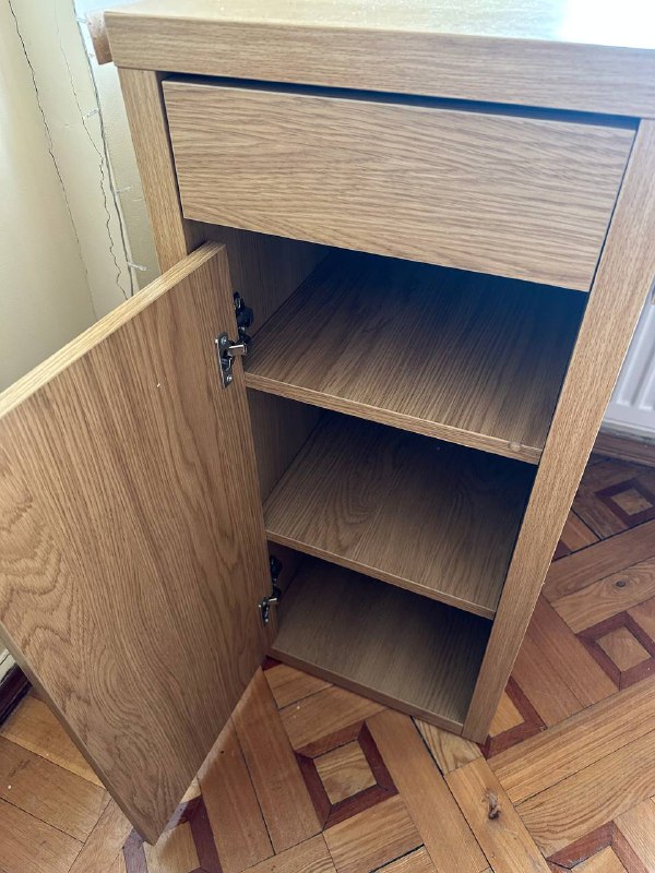 Стол IKEA MICKE 4
