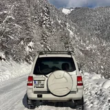 Mitsubishi Pajero IO 2