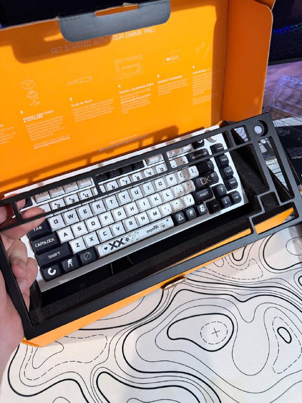механическая клавиатура Glorious GMMK Pro 5