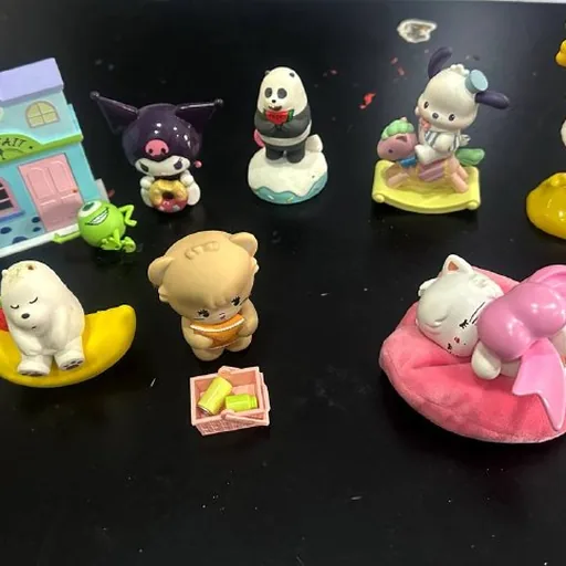 Коллекционные фигурки Sanrio, We Bare Bears, Корпорация монстров