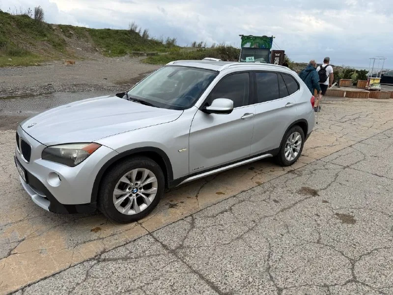 BMW X1, 2012 год, 200 тыс. км, максимальная комплектация 1