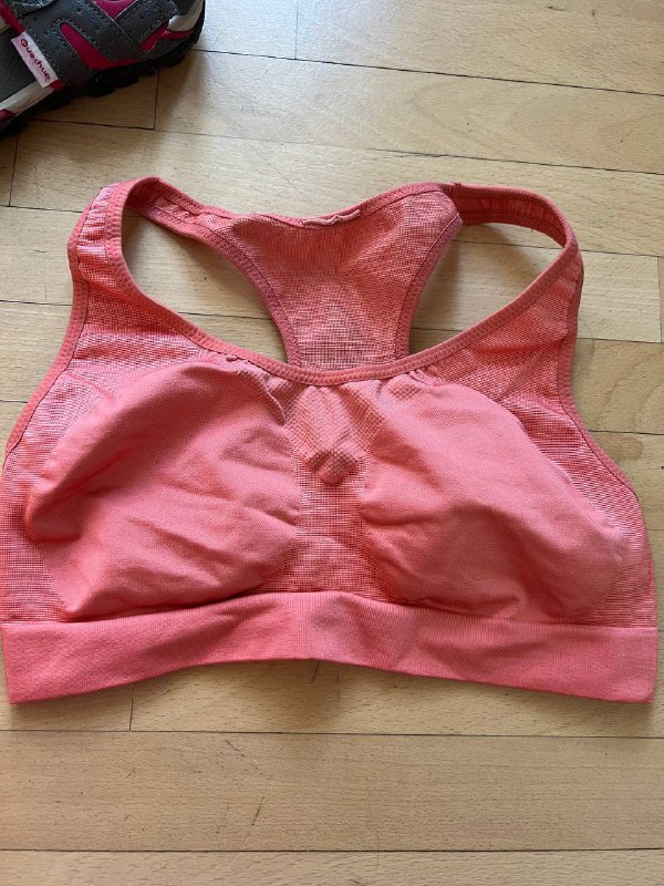 спортивный купальник новый размер М, лямки регулируются 6