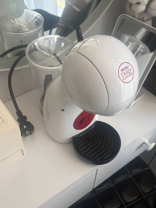 Кофемашина капсульная Nescafé Dolce Gusto Piccolo XS