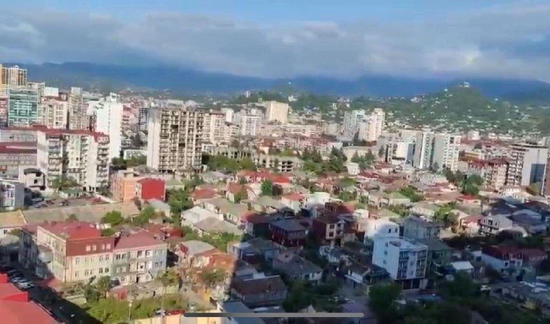 Аренда студии в Батуми, 35 м2, с видом на горы 6