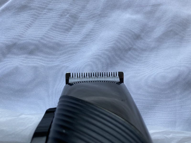 Машинка для стрижки волос VGR V-121 с комплектом насадок 2