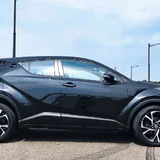 Toyota C-HR XLE 3