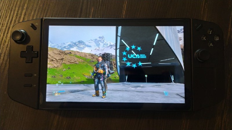 Портативная приставка Lenovo Legion Go, док-станция, чехол