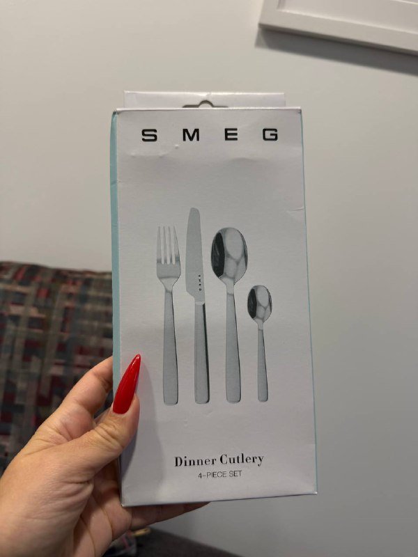 Набор из 4 столовых приборов Smeg