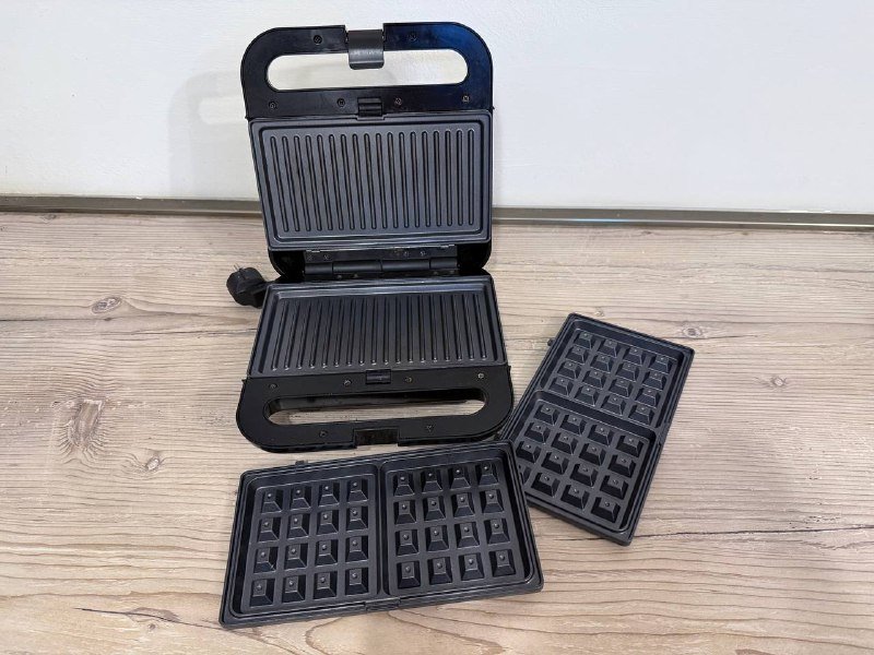 Мультипекарь Sollex с панелями для вафель и сендвичей 2