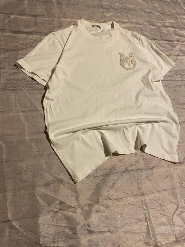 Moncler t-shirt size L 2