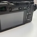 Sony A6000 с двумя объективами 3