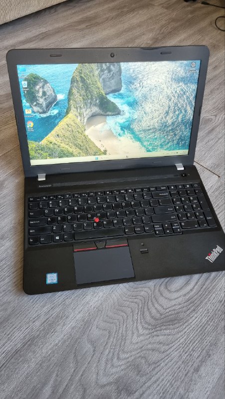 Ноутбук Lenovo ThinkPad E560 i5 16GB