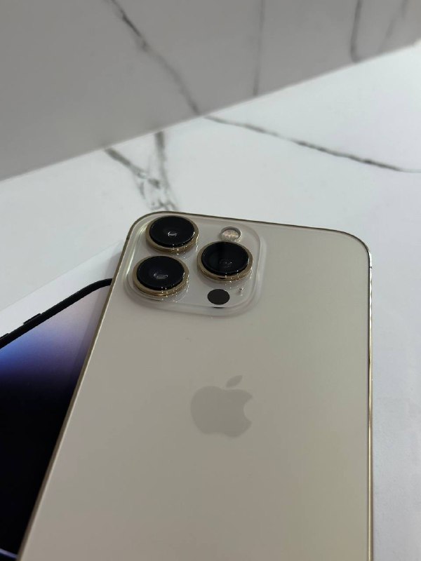 IPhone 13 Pro / Gold / 256gb 8