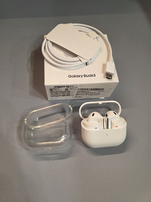 Наушники Galaxy Buds 3 белые