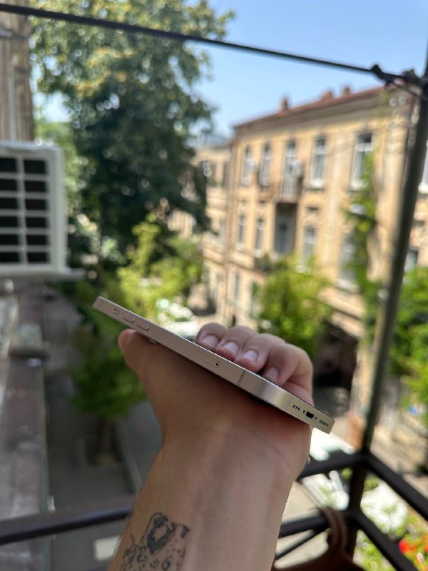 iPhone 13 128GB 3