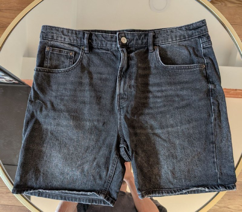 Мужские шорты ZARA черного цвета деним EUR 46 USA 36