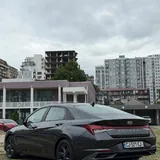 Hyundai Elantra SEL 3