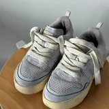 Бомбер Zara, джинсы Zara, лоферы Zara, кеды Lacoste 6