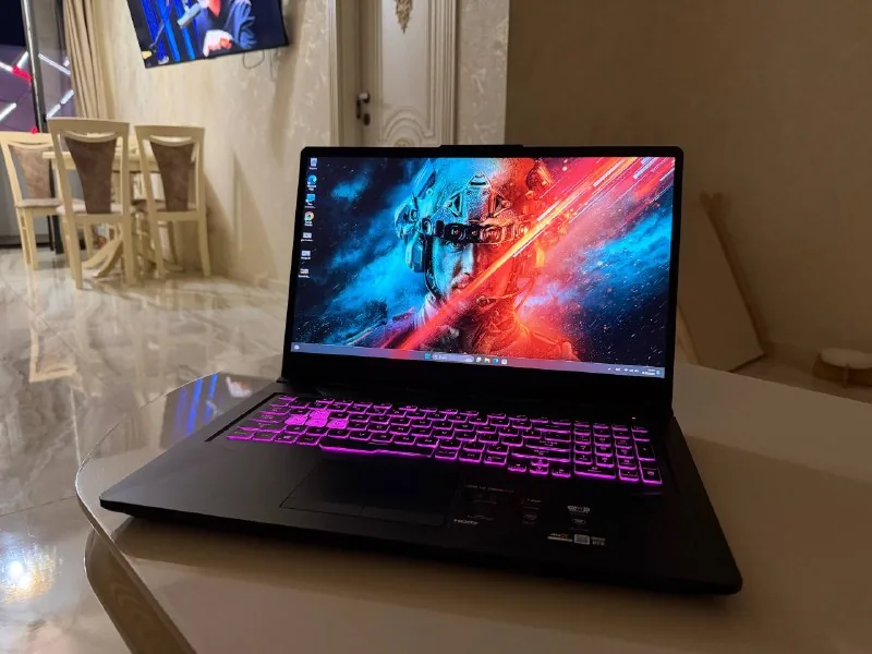 Игровой ноутбук Asus 1