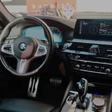 BMW M550i 4