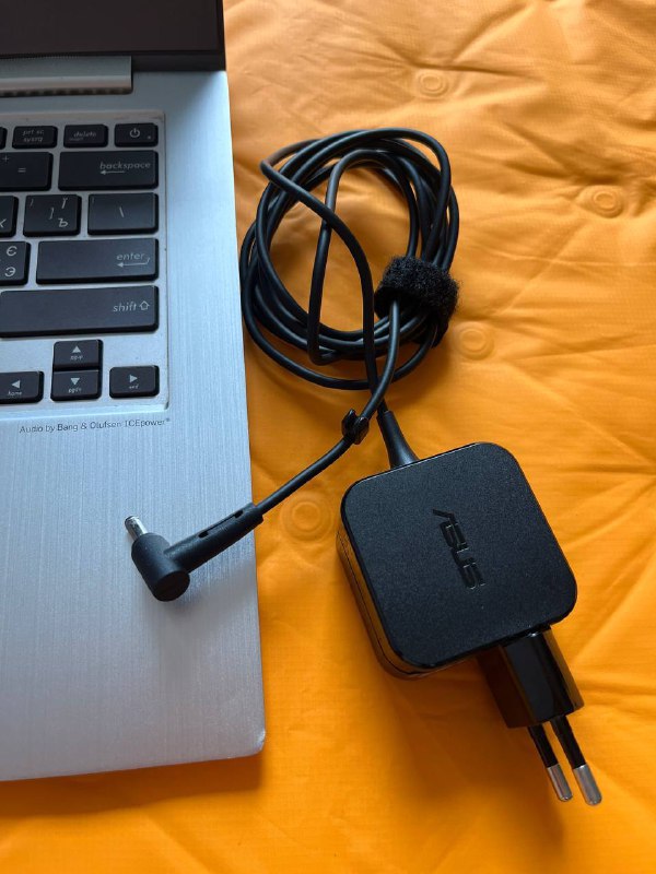 Ноутбук ASUS ZenBook UX31UA в хорошем состоянии 5