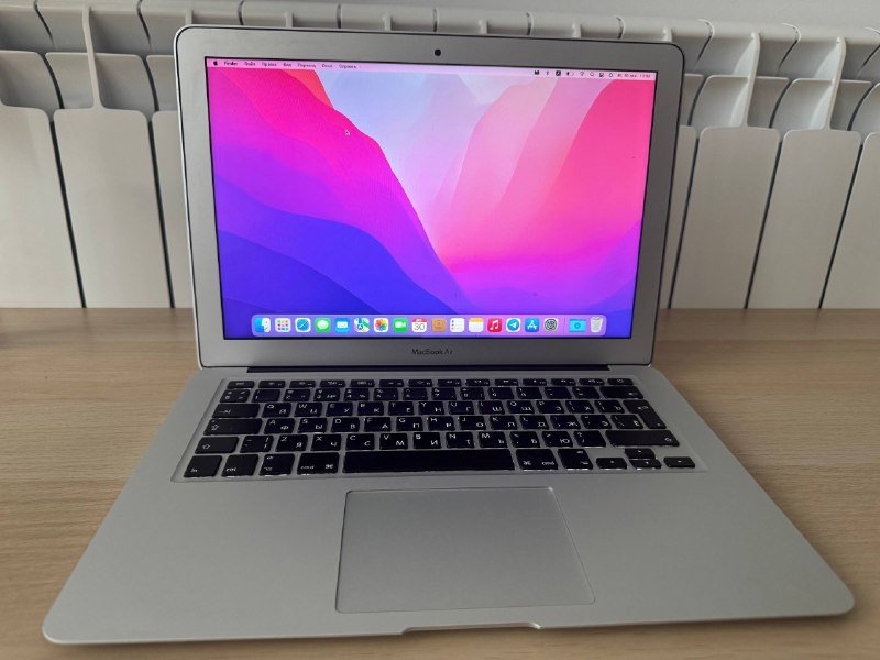 MacBook Air 13-inch 2017